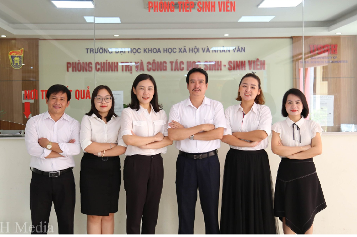 Phòng chính trị và công tác HSSV